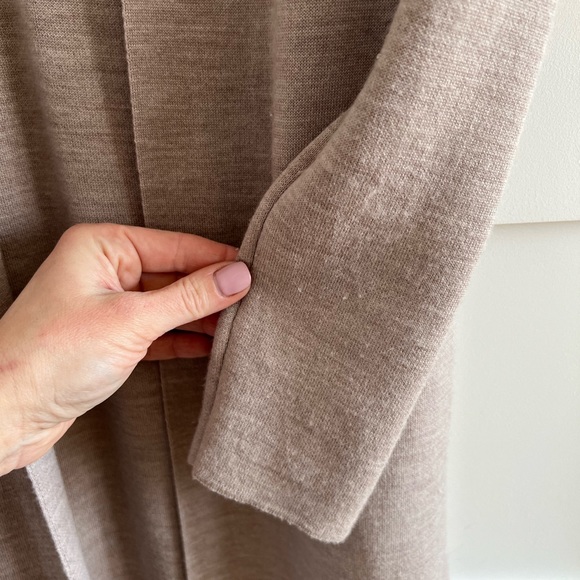 Babaton Kirby sweater size XS in dusty pink - Picture 15 of 16